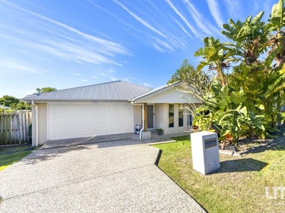 4 Bedroom Detached House Pimpama QLD For Sale At 699000