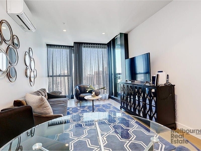 Immaculate Luxurious Apartment With Amazing View