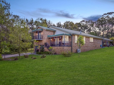 40 Hilldale Drive Bolwarra Heights NSW 2320
