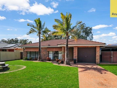 SOLD BY LAURA COMBER!! 0416 077 572