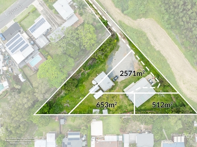 Unique opportunity, 1 property x 3 dwellings x 3 Lots