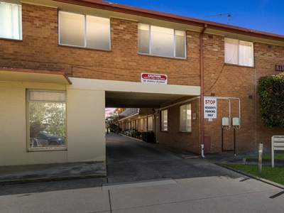 Unit 1/39 Thurralilly Street QUEANBEYAN EAST, NSW 2620