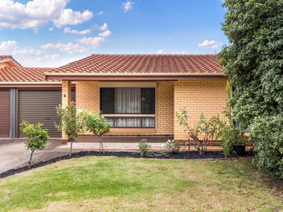 Charming retreat in Para Hills West! Discover tranquil living at 4/9 Goodfield Road.