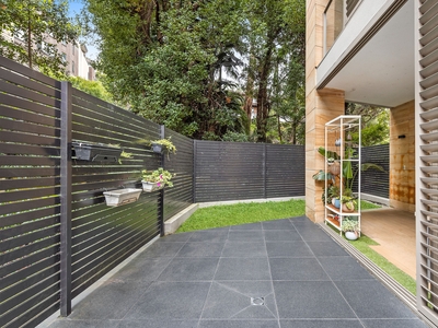 Sublime 2020 built luxury courtyard sanctuary