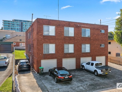 1-8/38 Campbell Street, Wollongong, NSW 2500