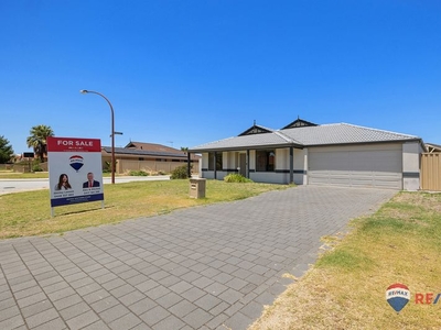 11 Haigh Road, Canning Vale, WA 6155
