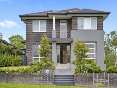 22 Myra Avenue, Ryde NSW 2112 - Townhouse For Lease