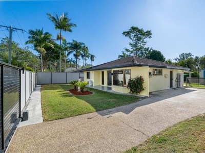 3 Bedroom Detached House Waterford West QLD For Sale At 550000
