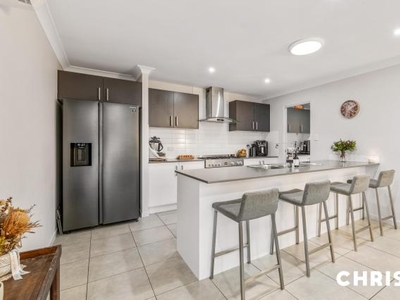 3 bedroom, Logan Reserve QLD 4133