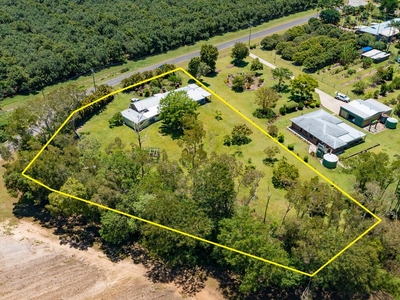 58 Cook Road, Glass House Mountains, QLD 4518