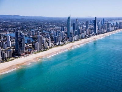 Surfers Paradise, QLD 4217