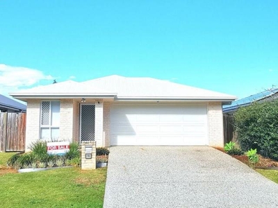 3 Bedroom Detached House Caboolture QLD For Sale At 585000