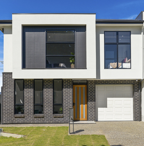 Modern Luxury & Inspired Design - Ultimate 2 Story Townhouse!