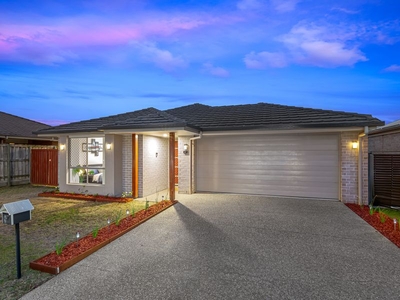 67 Parkway Crescent caboolture QLD 4510