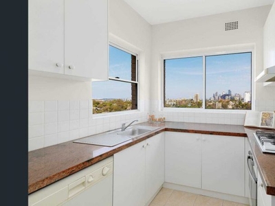 A Sun Filled Apartment with City Skyline Views