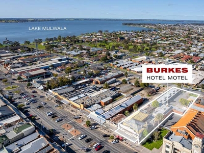 Burkes Hotel Motel, 96 Belmore Street , Yarrawonga, VIC 3730
