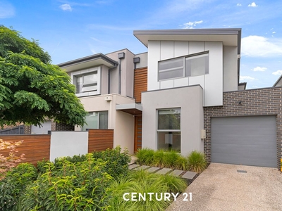 30a Pascoe Avenue, Bentleigh VIC 3204 - Townhouse For Lease