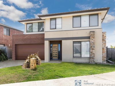 4 Bedroom Detached House Clyde North VIC For Sale At