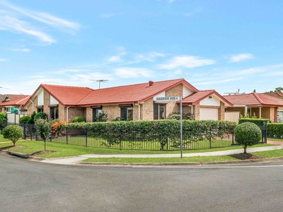1 Harrier Ave, Green Valley, NSW 2168