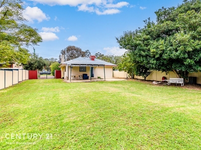 67 Wungong Road, Armadale WA 6112 - House For Sale