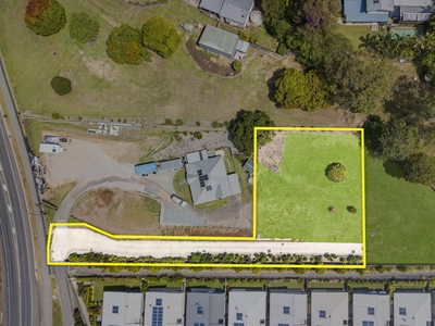 PERFECT REAL ESTATE OPPORTUNITY - HUGE 1,755M2 BLOCK!