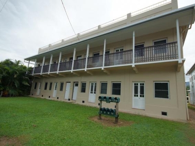 3 Bedroom Apartment Unit Tully QLD For Rent At 300