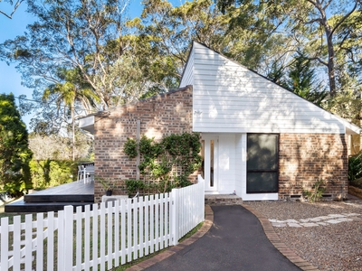 27 Romney Road, St Ives NSW 2075