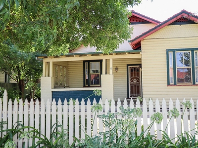 30 Albury Street WAGGA WAGGA, NSW 2650