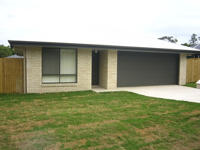 17 Ranson Road, Gympie QLD 4570 - House For Lease