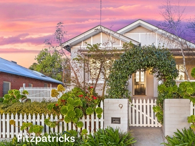 9 Young Street TURVEY PARK, NSW 2650