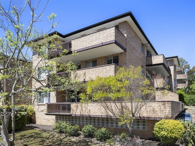 17/58-60 Hunter Street, Hornsby NSW 2077