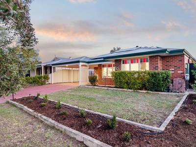 60 Gentle Circle, South Guildford, WA 6055