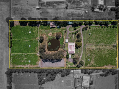 CLASSICAL HOMESTEAD PROPERTY WITH FUTURE REZONING POTENTIAL