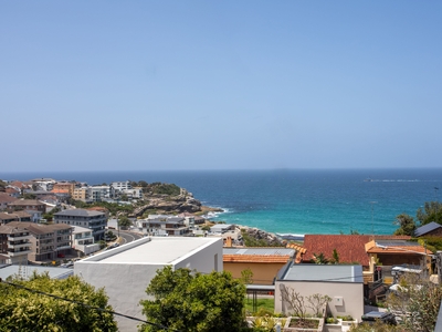 Original Semi-Detached Home Offering Exceptional Potential With Sweeping Views Across Tamarama