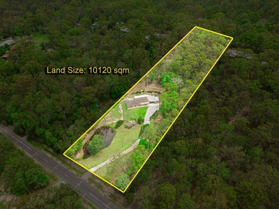 MASSIVE 10,120M2 BLOCK OFFERING A RURAL HAVEN MINUTES FROM SPRINGWOOD
