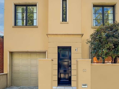 Three Bedroom Townhouse with Secure Parking