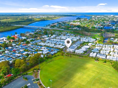 222 Paradise Circuit, Maroochydore QLD 4558 - Townhouse For Sale