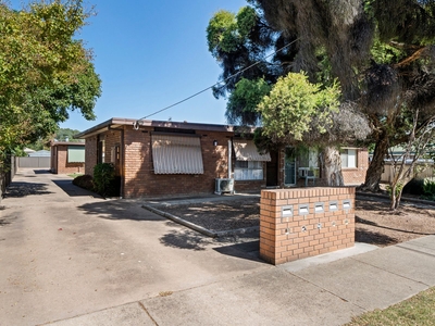 CENTRAL LOCATION, QUALITY HOME