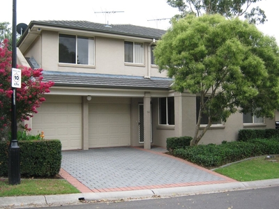 14/11 Harrington Avenue, Castle Hill NSW 2154 - Townhouse For Lease