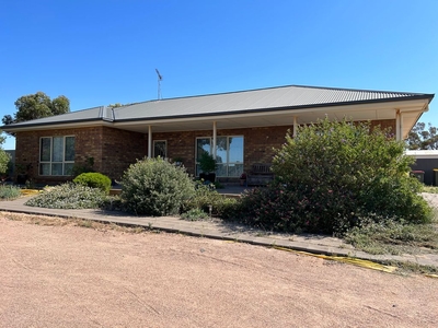 16 Madland Street, Port Augusta West SA 5700 - House For Sale