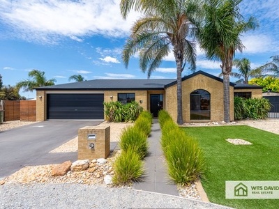 3 Mayfield Court, Horsham, VIC 3400