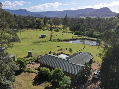 60 Mount Scanzi Road