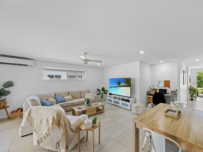 1 & 2/48 Meredith Crescent, Baringa QLD 4551 - Duplex For Sale