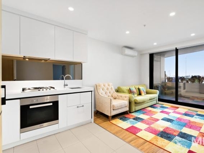 2 Bedroom Apartment Unit South Yarra VIC For Rent At 675