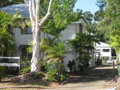 2 bedroom, Trinity Beach QLD 4879