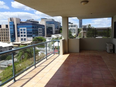 3 Bedroom Apartment Unit Spring Hill QLD For Sale At