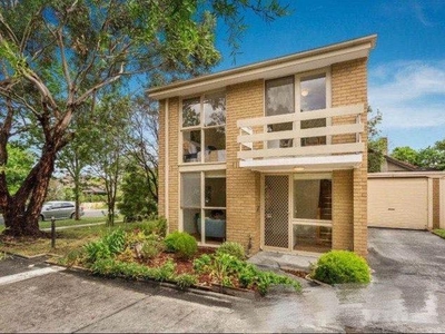 3 Bedroom Detached House Box Hill VIC For Sale At