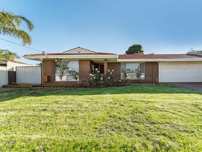 3 Bedroom Detached House East Cannington WA For Sale At 500000