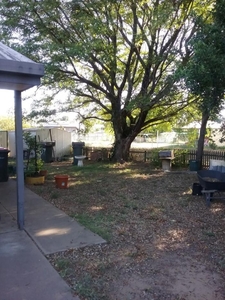 3 Bedroom Detached House Emerald QLD For Sale At 215000