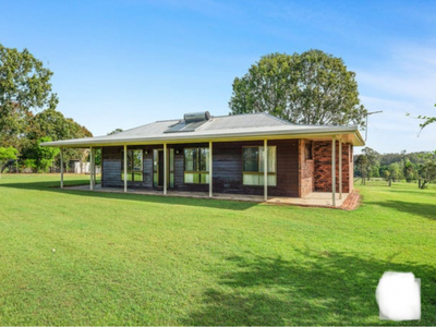 4 Bedroom Detached House Tamborine QLD For Sale At